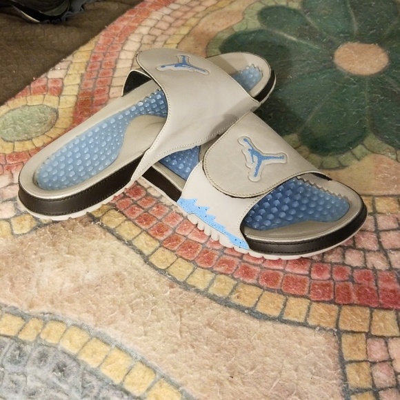 jordan hydro xiii retro slide